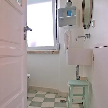 Sunny With A Balcony Apartamento Lisboa