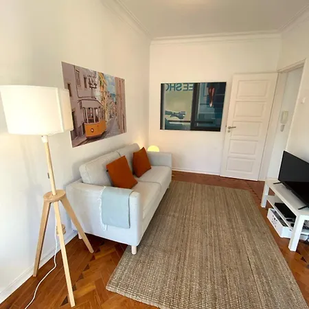 Apartamento Sunny With A Balcony *