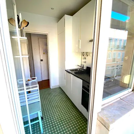 Sunny With A Balcony Apartamento Lisboa